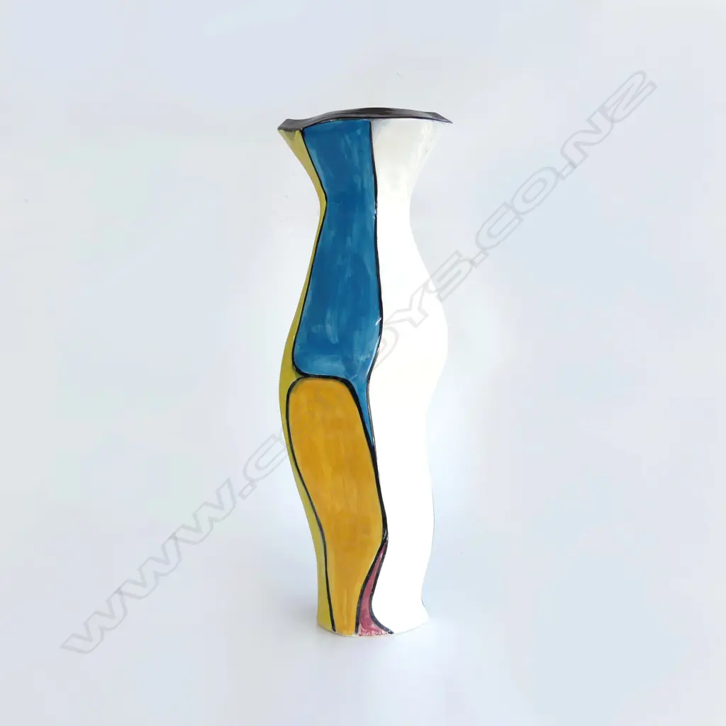 TALL POTTERY 'MOD' VASE STEPHEN BAXTER (AUS); 'ULTRA-MODE VASE by STEPHEN BAXTER' TO BASE H.610mm Image 1++