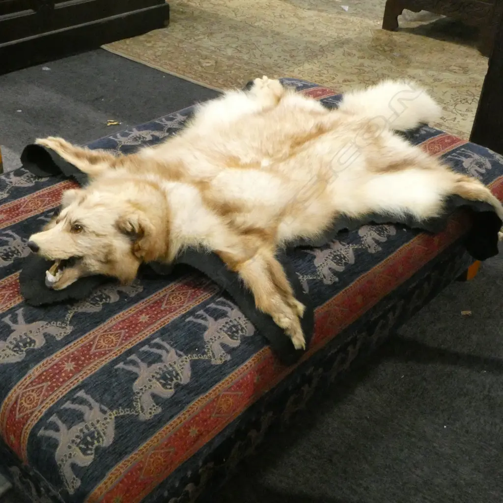 VINTAGE FOX FLOOR RUG, 110 x 750mm Image 1++