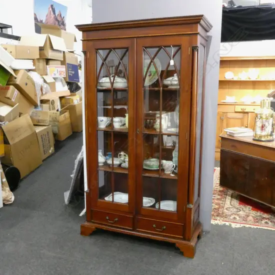 MAHOGANY DISPLAY CABINET 1060x440x1840mm