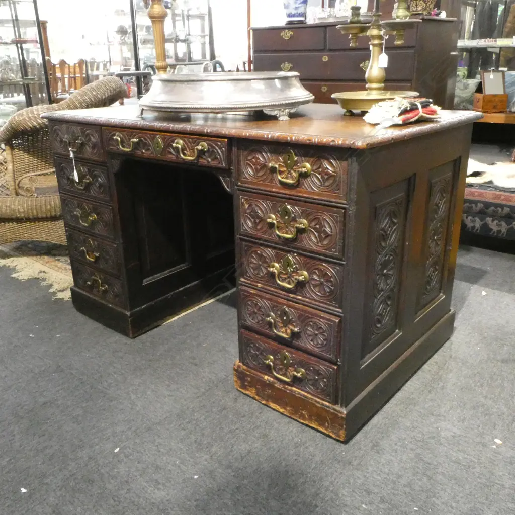19thC OAK CARVED PEDESTAL DESK 1260 X 740 X 750mm Image 1++