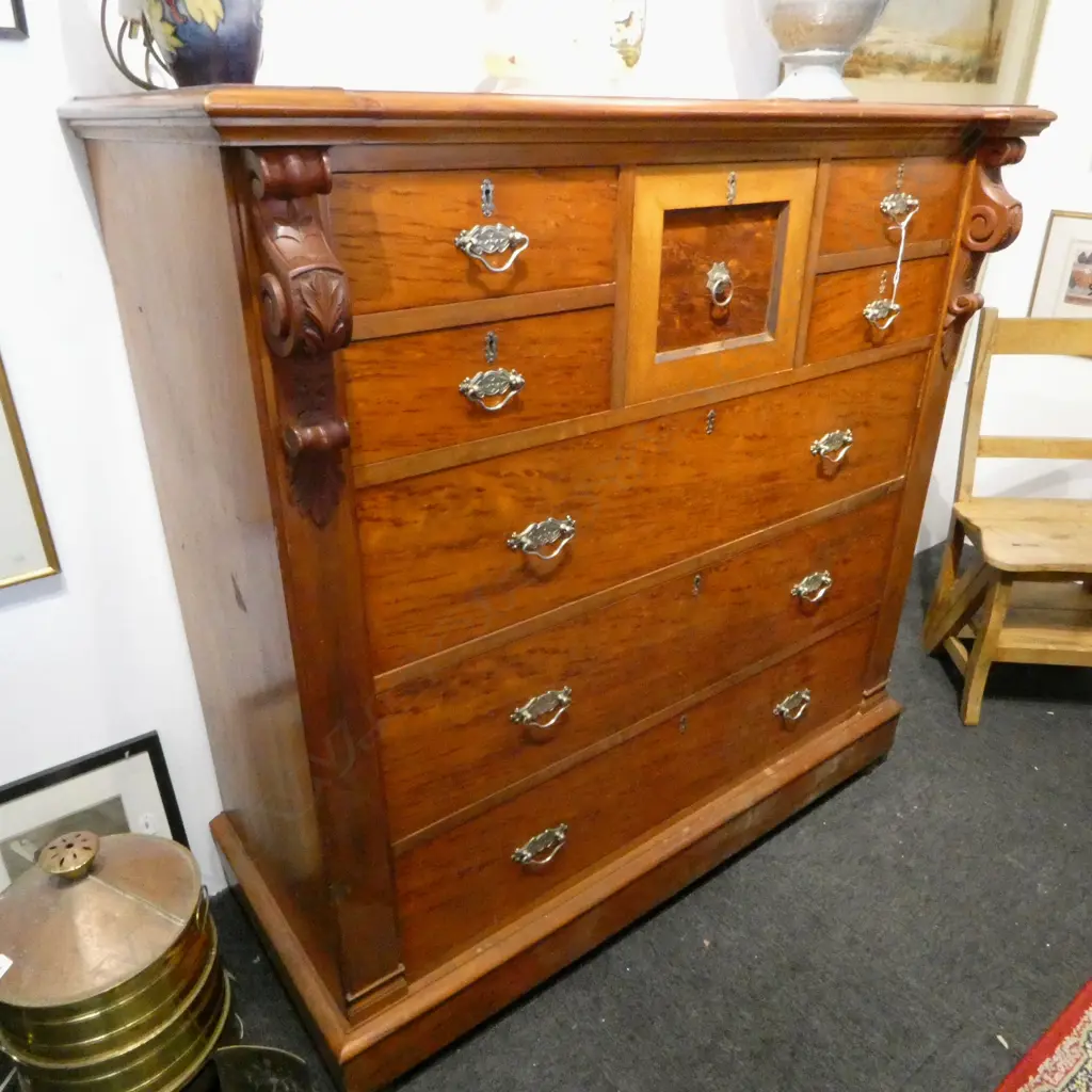 KAURI COLONIAL SCOTCH CHEST 1240x550x1260mm Image 1++