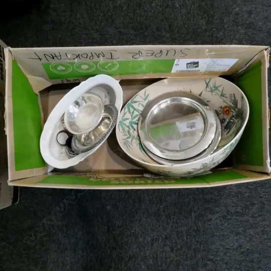 ASST ITEMS: BOWL (FAULTED), VASE, EP DISHES & CONDIMENTS