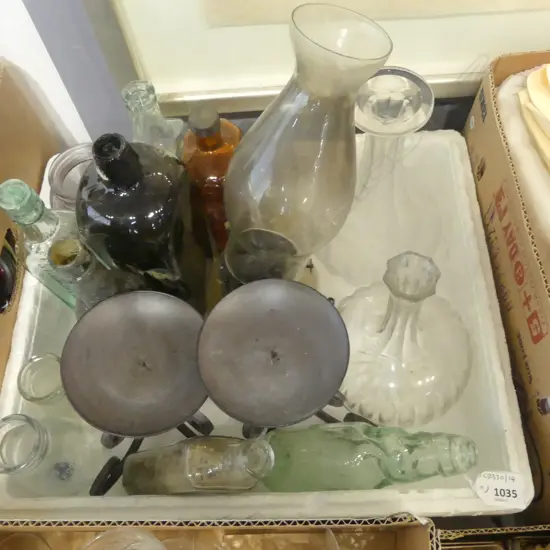 BOX OF VINTAGE BOTTLES DECANTERS KERO LAMP ETC