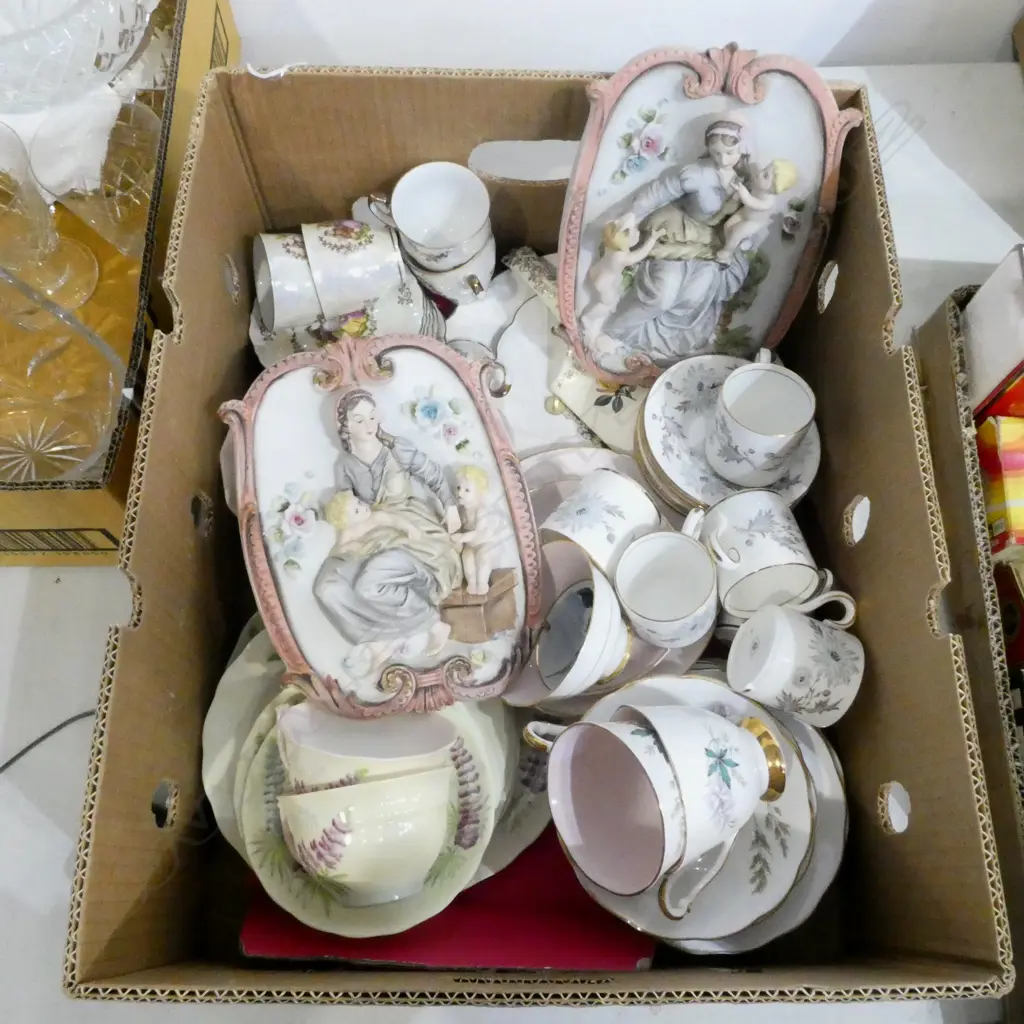 BOX LOT PART TEASETS CSPS WALL CHINA ETC Image 1++