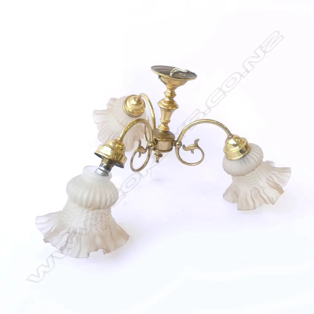 FROSTED GLASS 3  SHADE BRASS CEILING LIGHT FITTING  Dia.550mmmm Image 1++