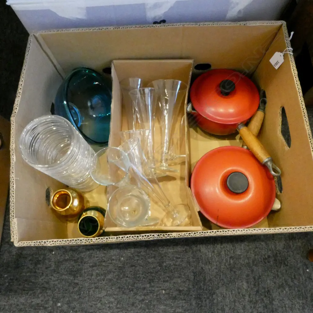 ASST. GLASSWARE + 2 LE CRESET (FAULTS) Image 1++