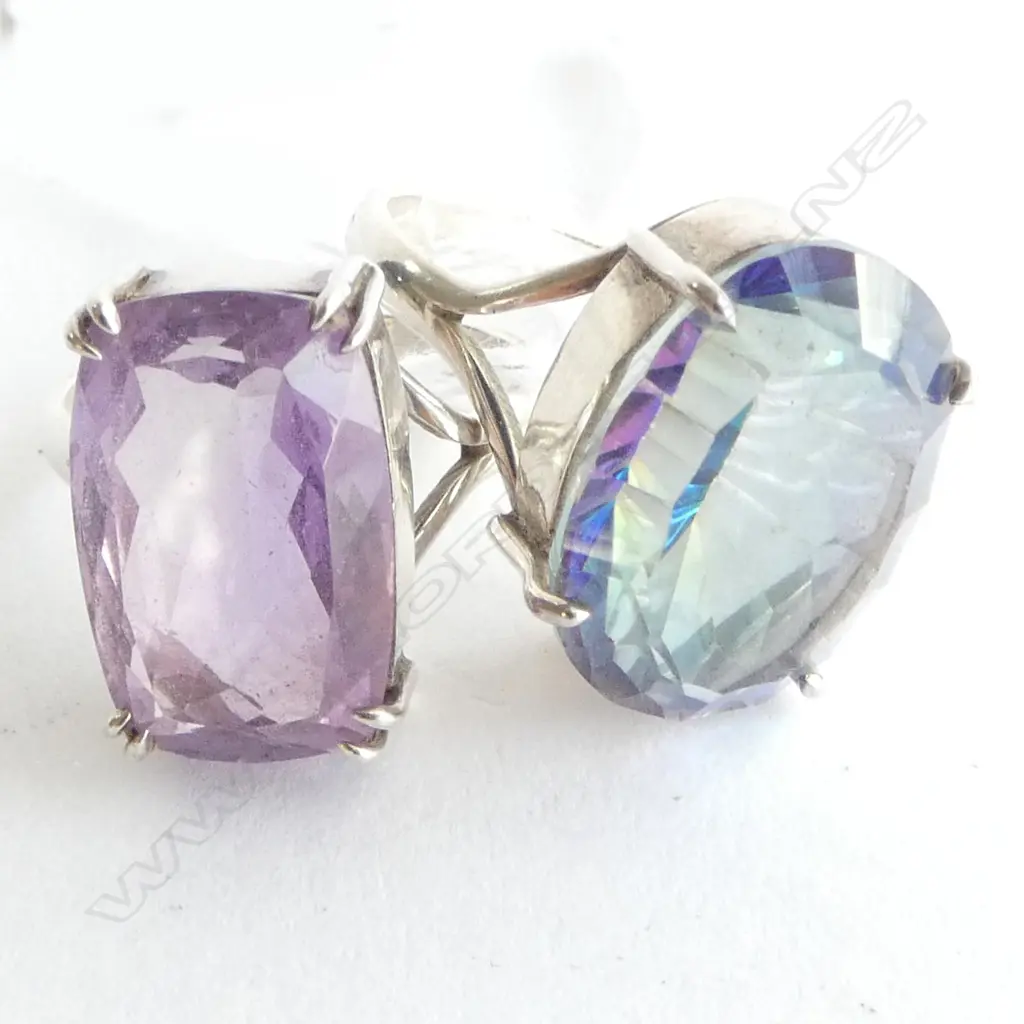 2 Silver rings (1 Mystic Topaz, 1 Amethyst) SIZE P Image 1++