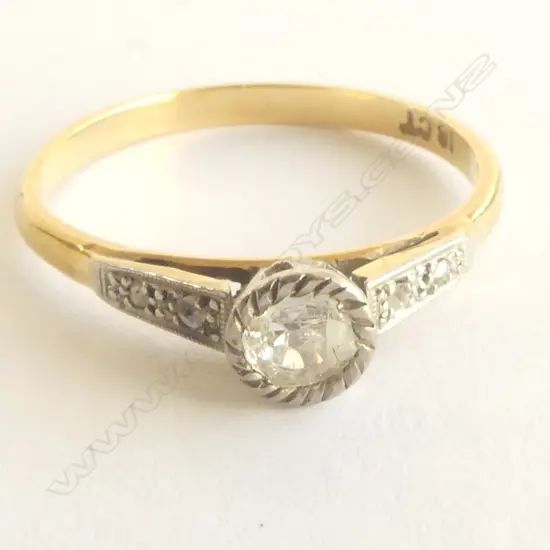 18CT GOLD & PLATINUM SOLITARE DIAMOND RING SIZE S FAULTS TO SETTING AND STONE