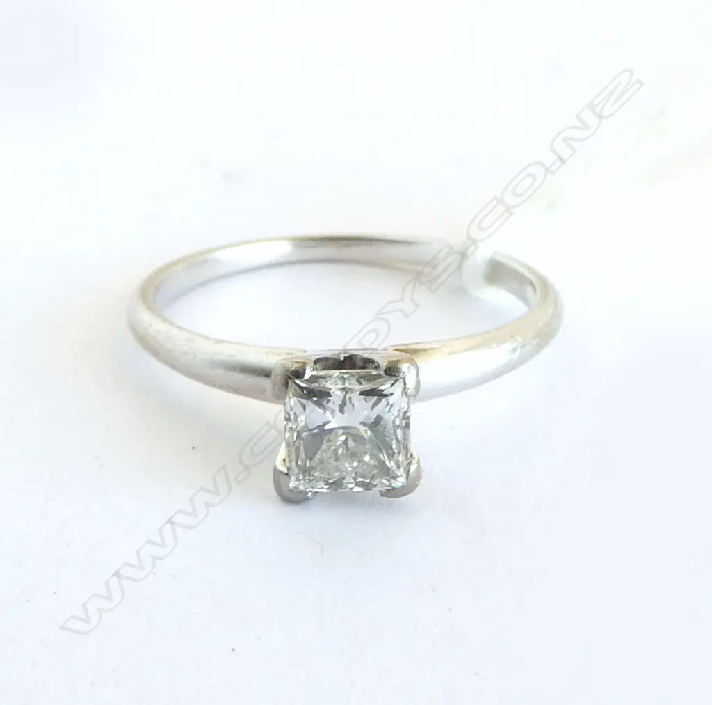 14CT WHITE GOLD DIAMOND SOLITAIRE RING - 0.64ct PRINCESS CUT COLOUR G CLARITY SI1 size K1/2 Image 1++