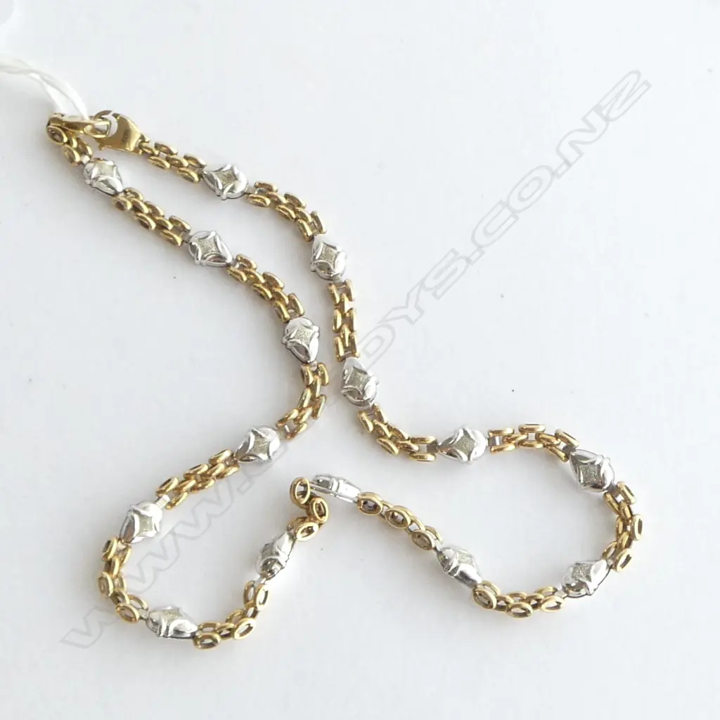 9ct white & yellow GOLD NECKLACE 19.96gms Image 1++