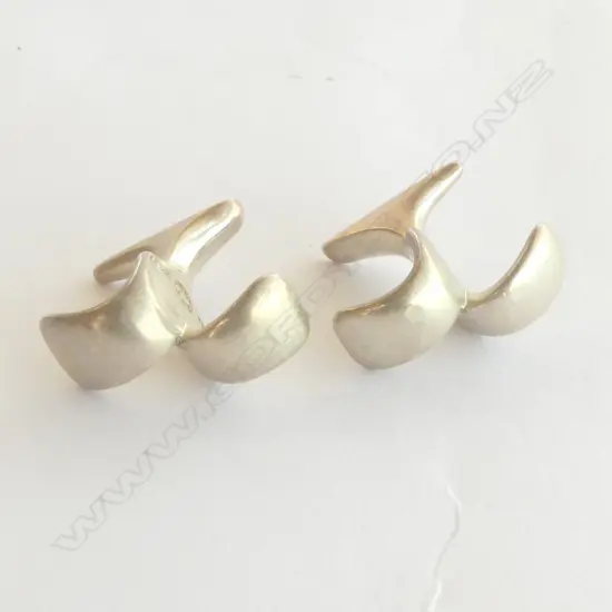 PR GEORG JENSEN SILVER MODERNIST 214 WISHBONE CUFFLINKS