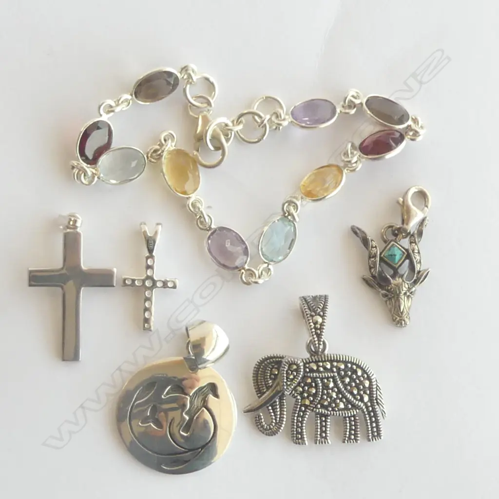 5 SILVER PENDANTS & SILVER & GEM STONE BRACELET, new Image 1++