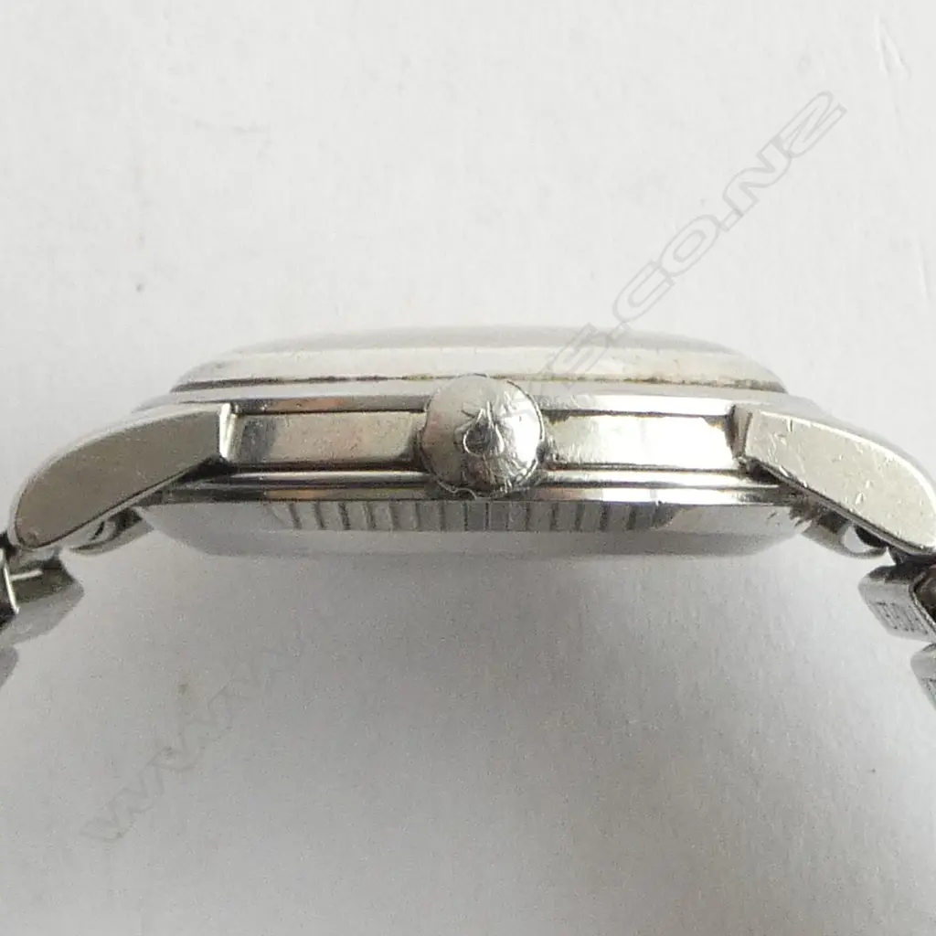 VINTAGE OMEGA SEAMASTER AUTO GENT'S STAINLESS WRISTWATCH + spare dial + case + booklet  Image 1++