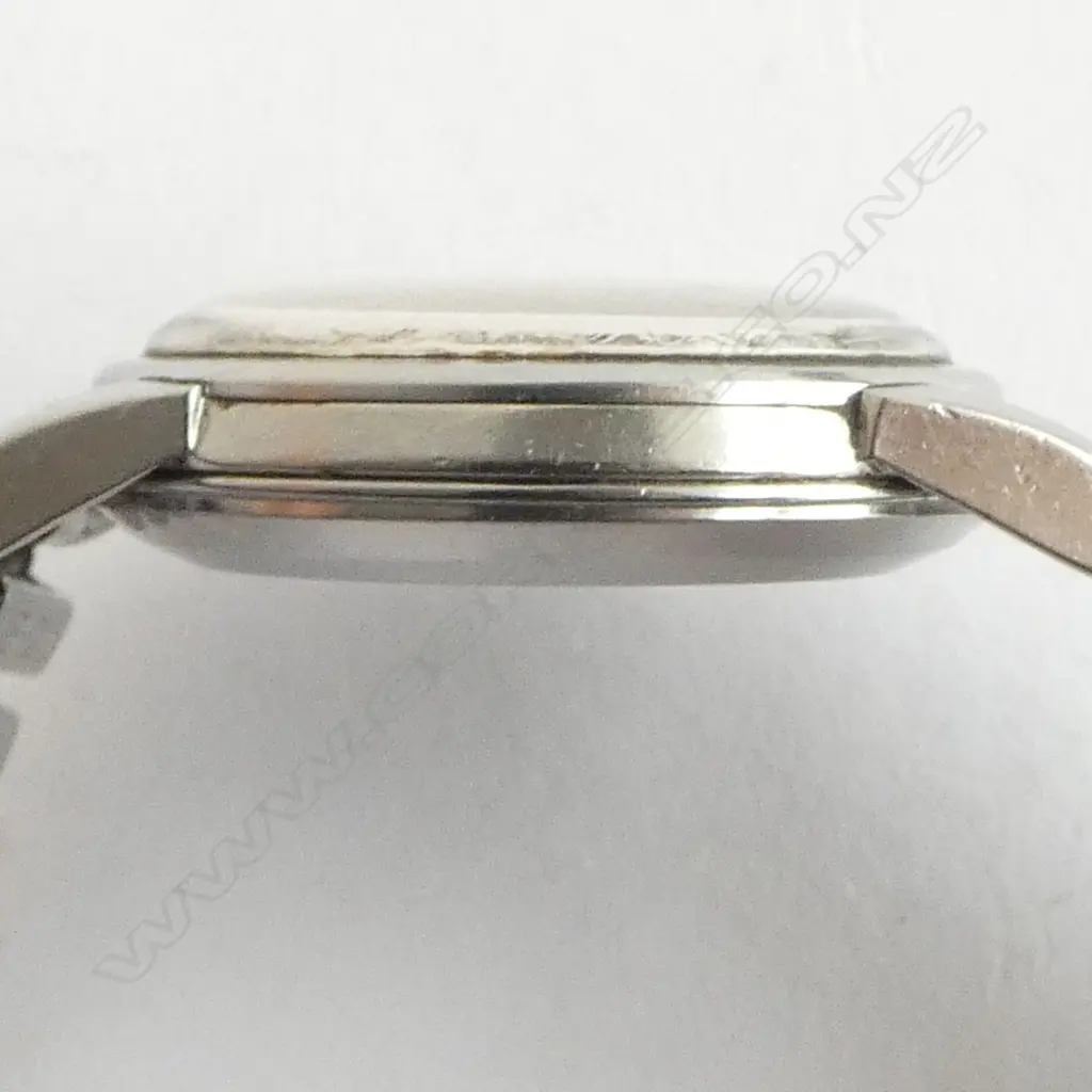 VINTAGE OMEGA SEAMASTER AUTO GENT'S STAINLESS WRISTWATCH + spare dial + case + booklet  Image 1++