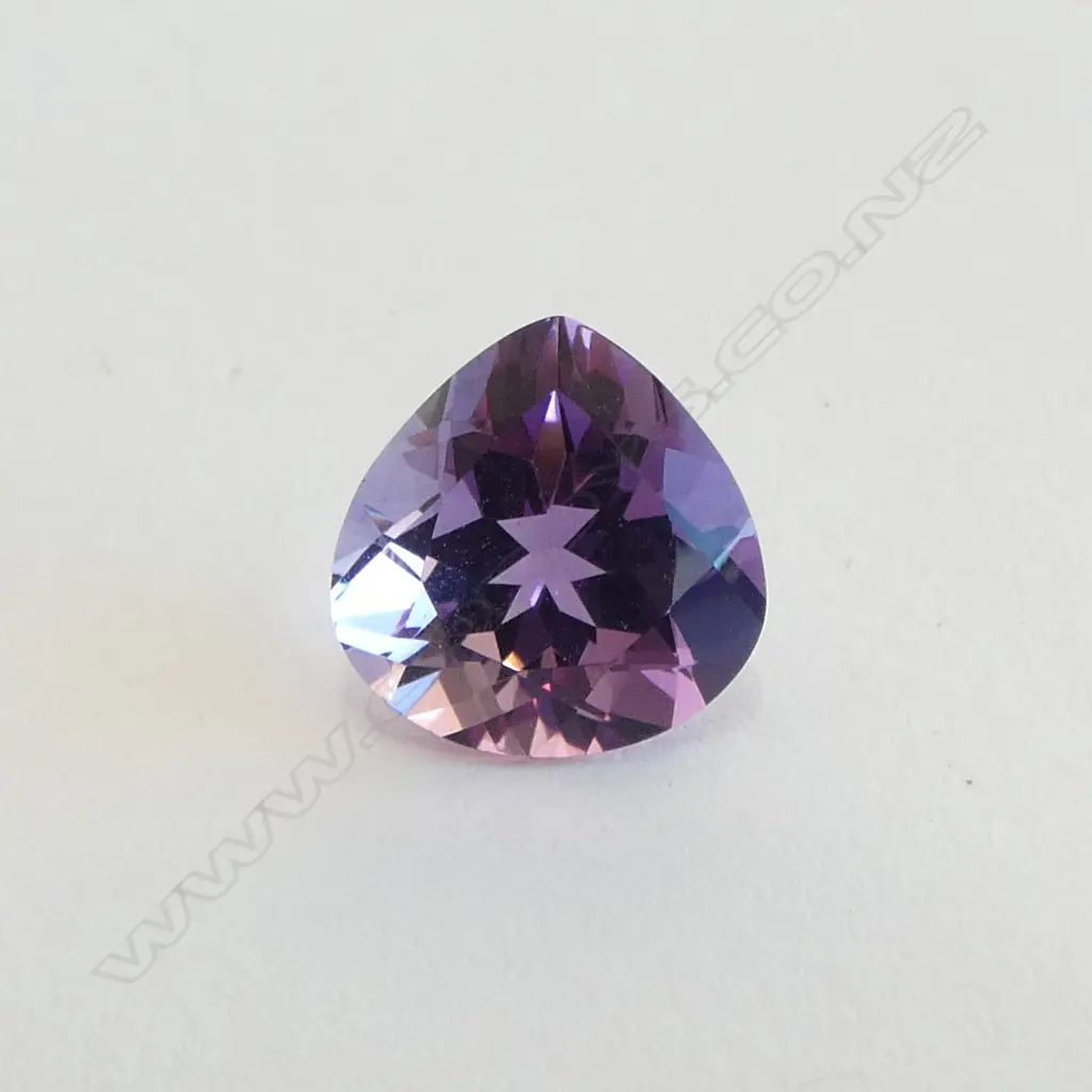 PEAR CUT LOOSE AMETHYST, 5.22ct, CERT Image 1++