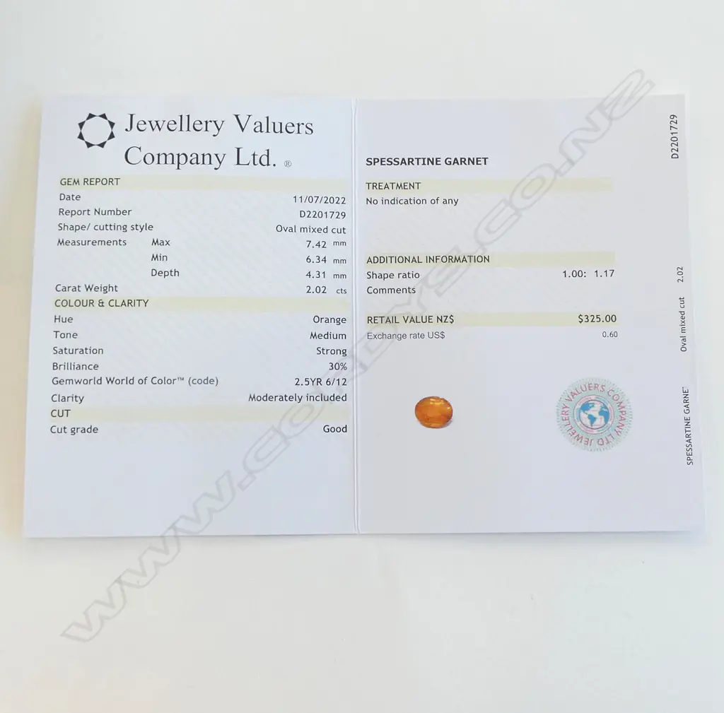 SPESSARITE GARNET OVAL. 2.02ct, CERT Image 1++