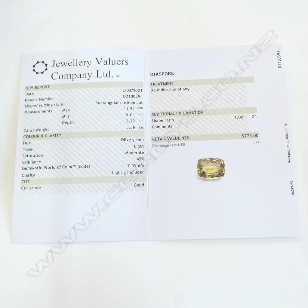 DIASPORE CUSHION CUT, 5.36ct, CERT Image 1++