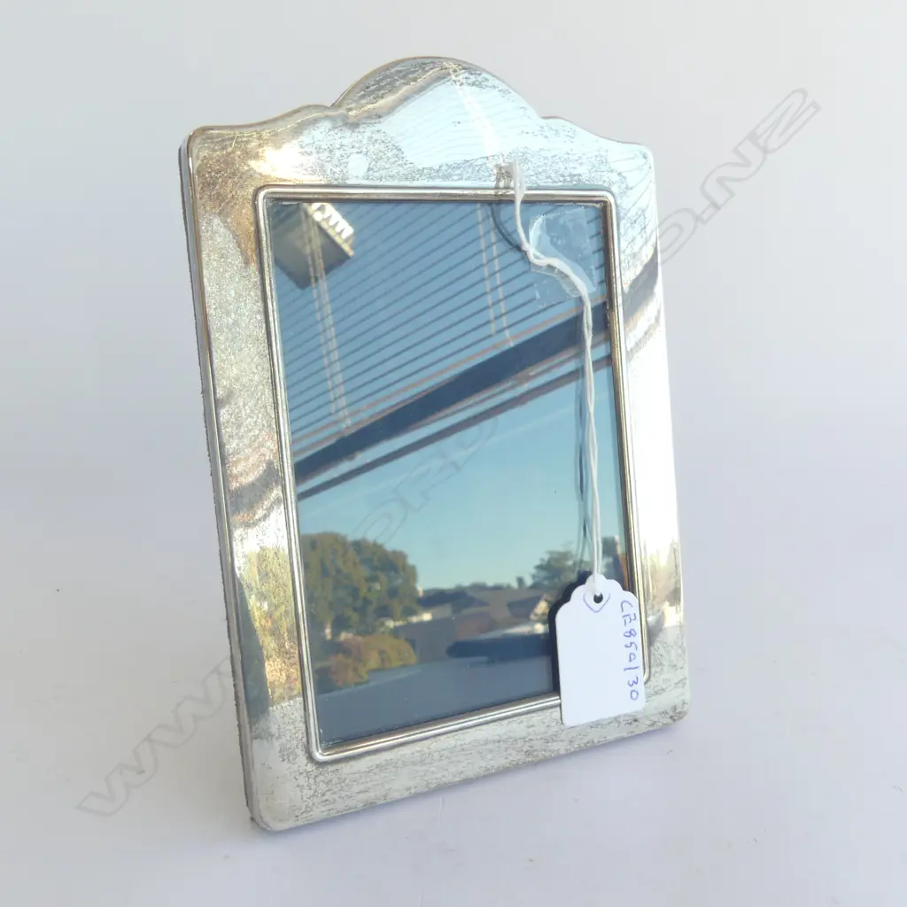 S/SILVER PHOTO FRAME Image 1++