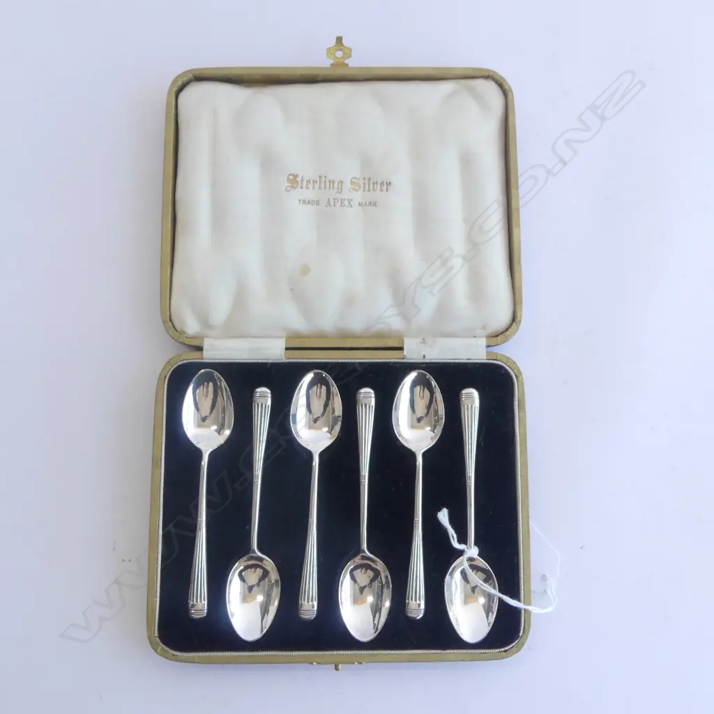 CASED SET OF S/SILVER COFFEE SPOONS 74GMS Image 1++