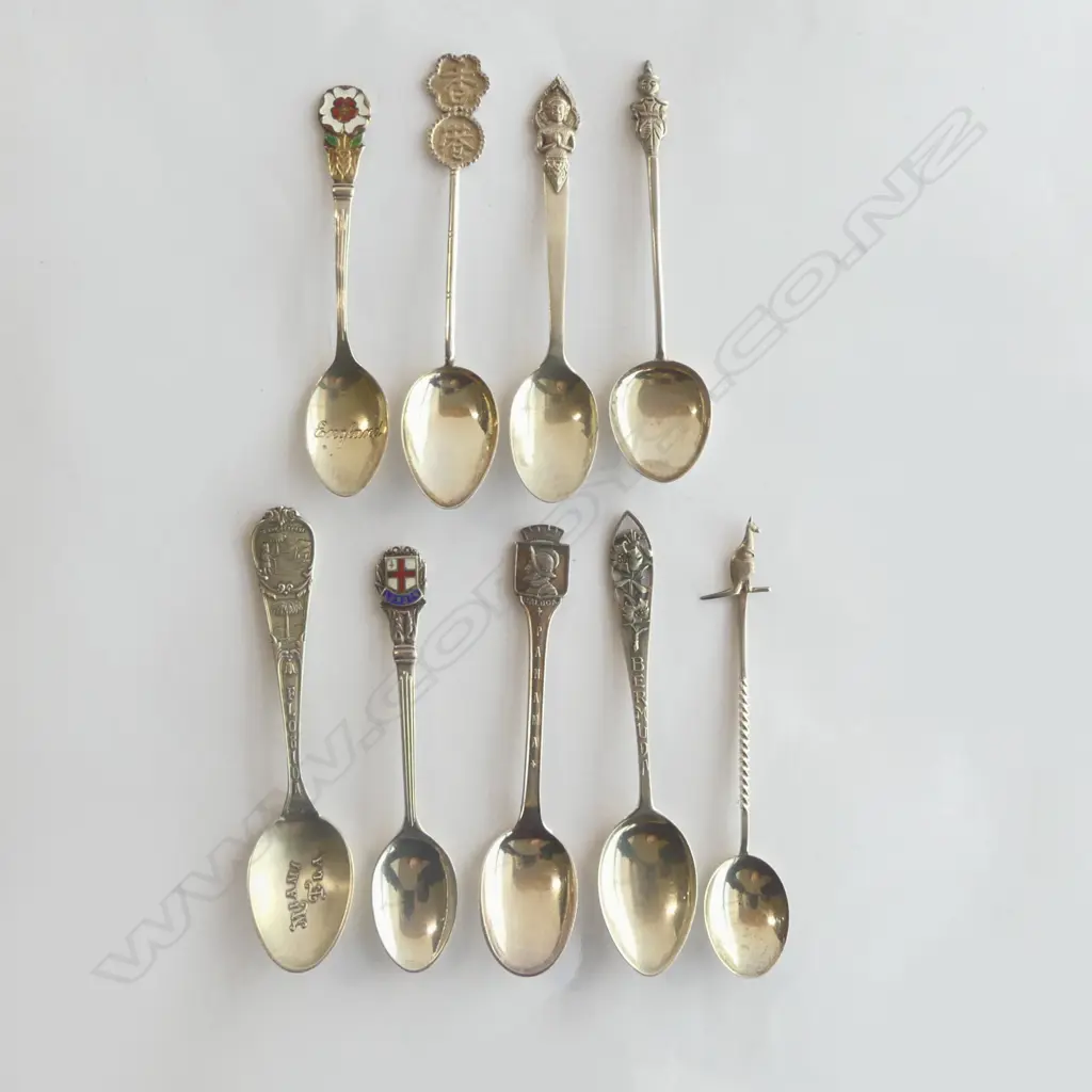 9 S/SILVER SOUVENIR SPOONS 74GMS Image 1++