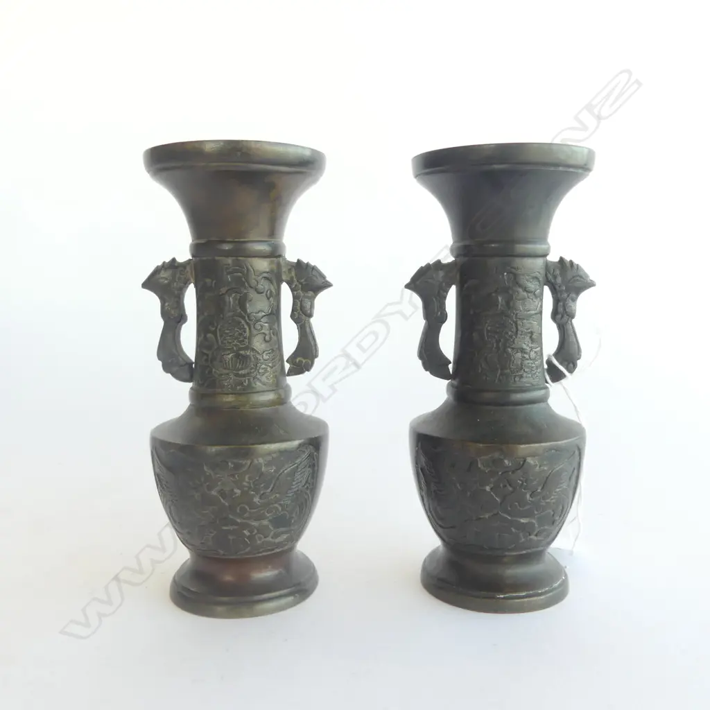 PR ORIENTAL DOUBLE HANDLED BRONZE VASES w DEATAILED DECORATION, 140mm Image 1++