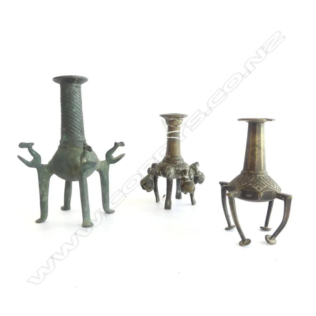 3 OLD METAL KOHL POTS H.135mm Image 1++