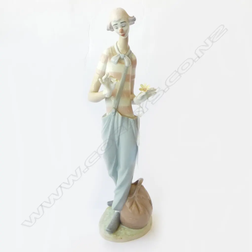 LLADRO FIGURE 'CLOWN IN LOVE' H.360mm in original box Image 1++