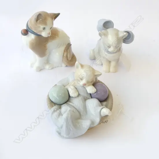 3 NAO for LLADRO CAT FIGURINES, H.130mm (tallest)