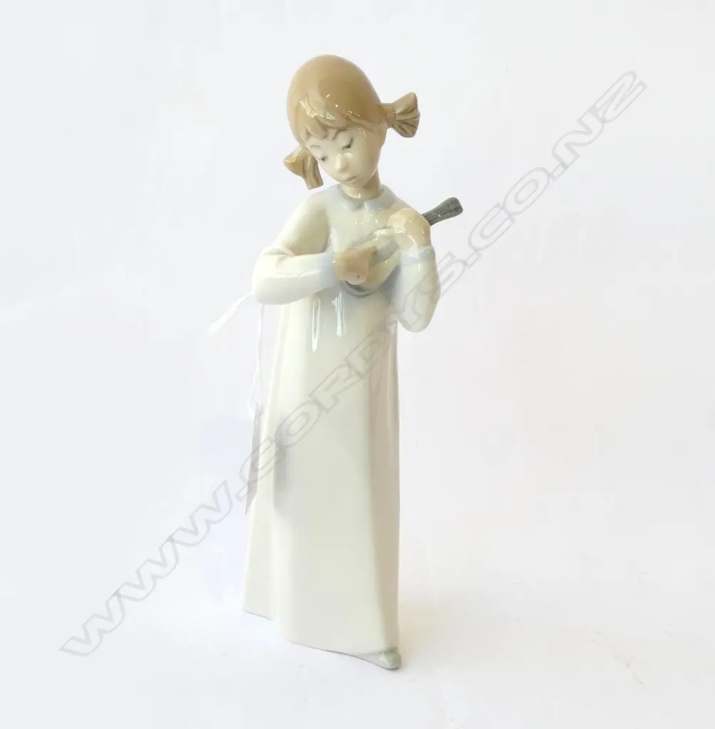 LLADRO FIGURE H.200mm Image 1++