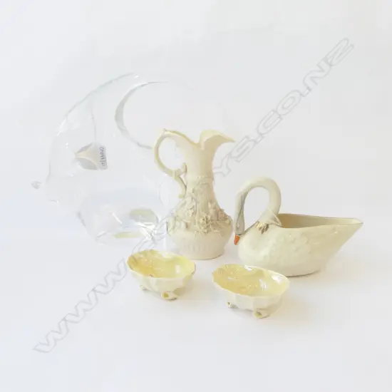 BELLECK CHINA SWAN L150MM JUG H160MM & 2 CONDIMENTS