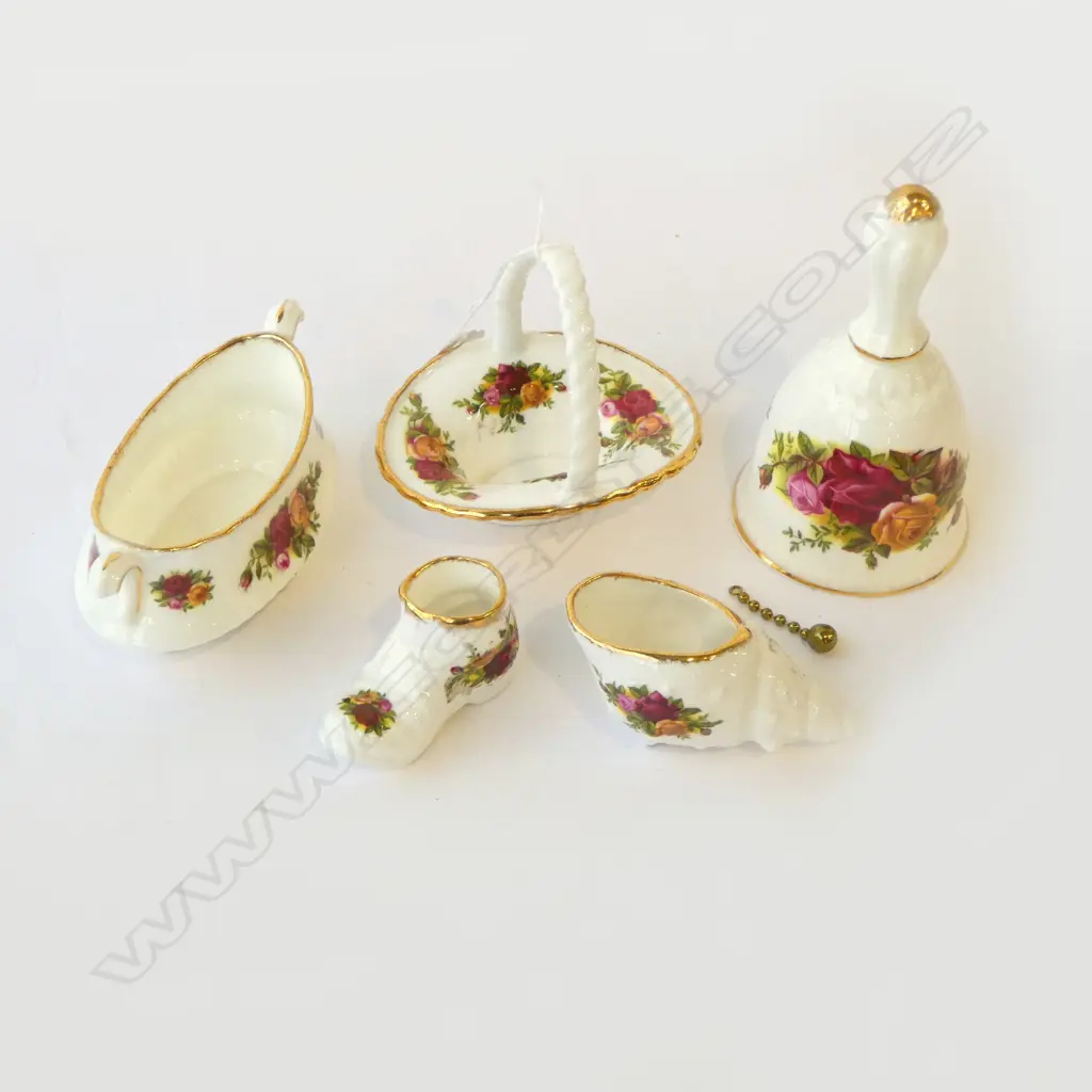 ROYAL ALBERT 'OLD COUNTRY ROSES' MINIATURES Image 1++