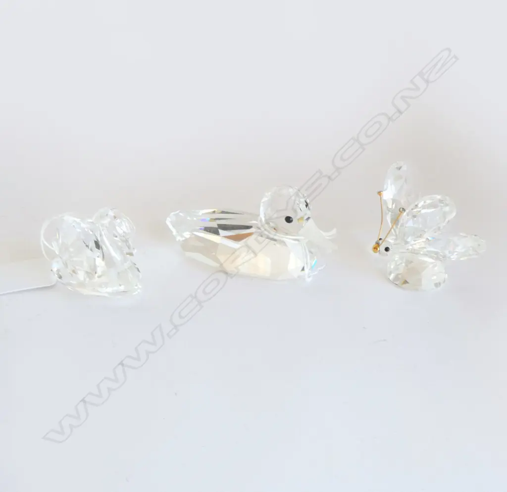 3 SWAROVSKI CRYSTAL FIGURINES; DUCK, SWAN & BUTTERFLY Image 1++