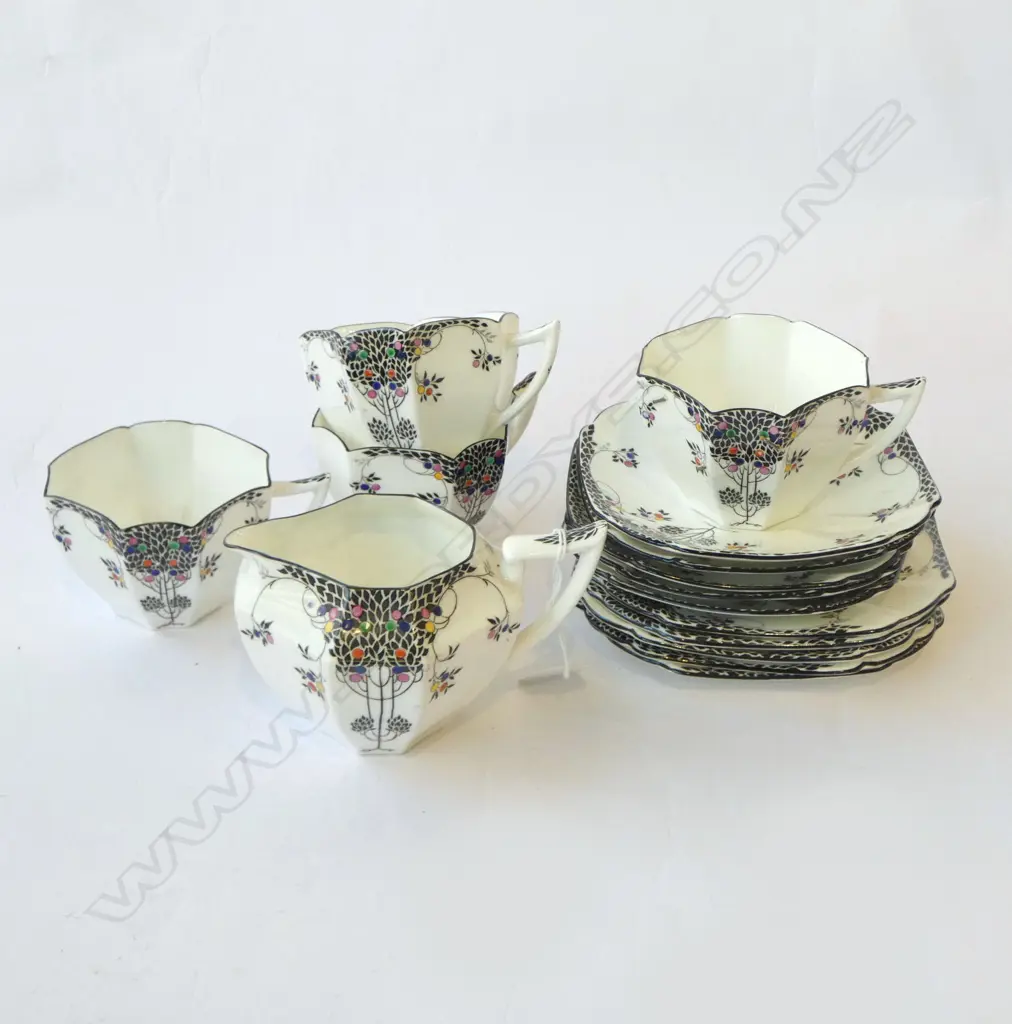 SHELLEY CHINA PART DECO TEASET 4CSPS CREAM JUG EXTRA PLATE & SAUCER Image 1++