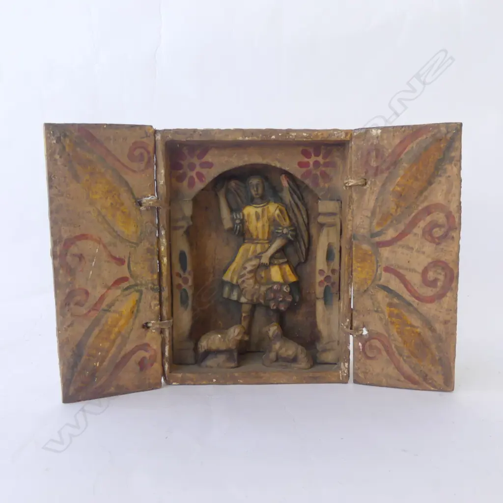 VINTAGE PERUVIAN WOODEN RETABLO/ALTER H.130mm Image 1++