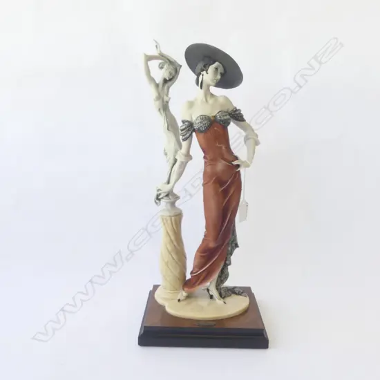 FLORENCE GIUSEPPE ARMANI 'FASCINATION' H.480mm