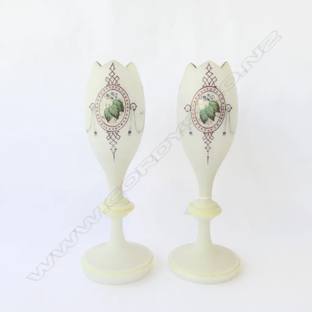 PR EDWARDIAN FROSTED GLASS VASES H360MM Image 1++