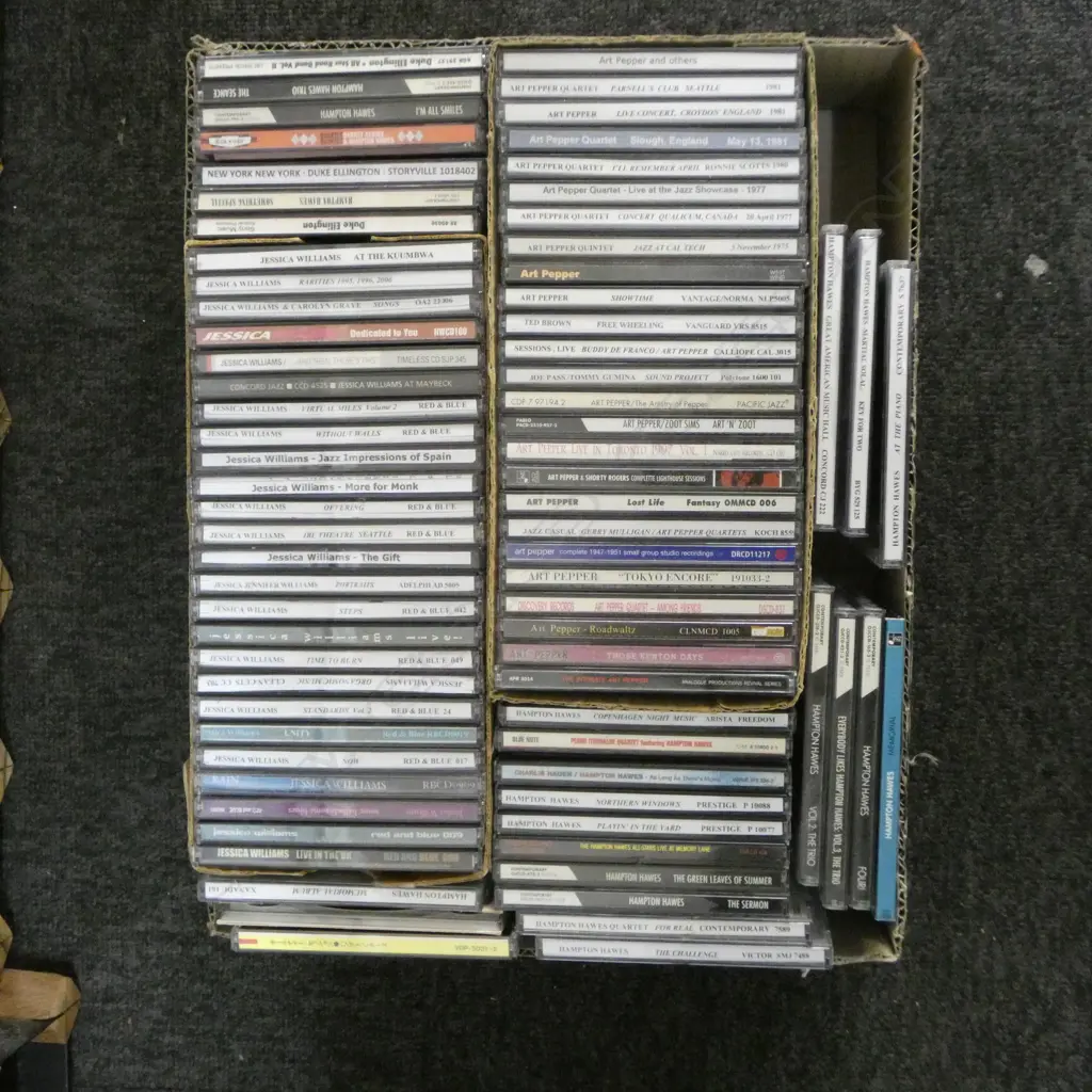 LARGE LOT ASST JAZZ CDS ART PEPPER ETC Image 1++