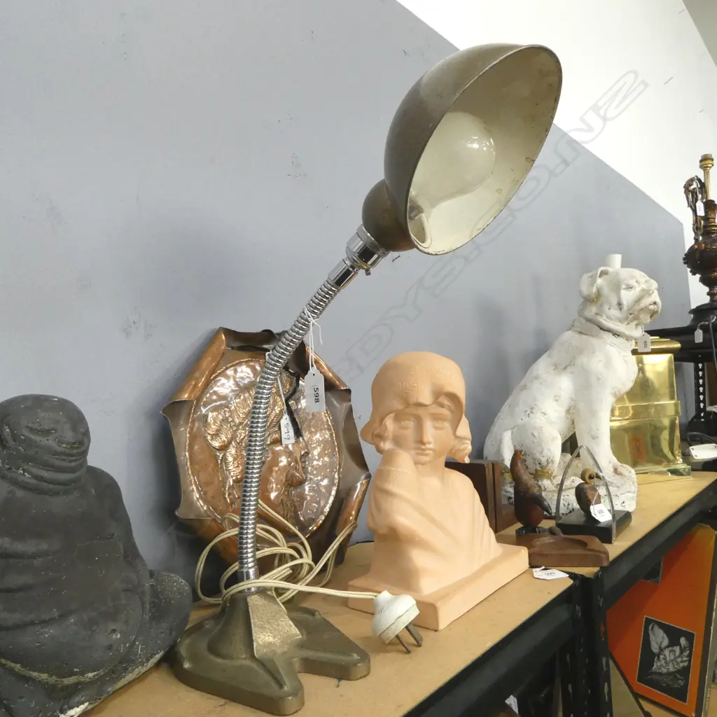 VINTAGE HAWKINS ADJUSTABLE DESK LAMP H330MM Image 1++