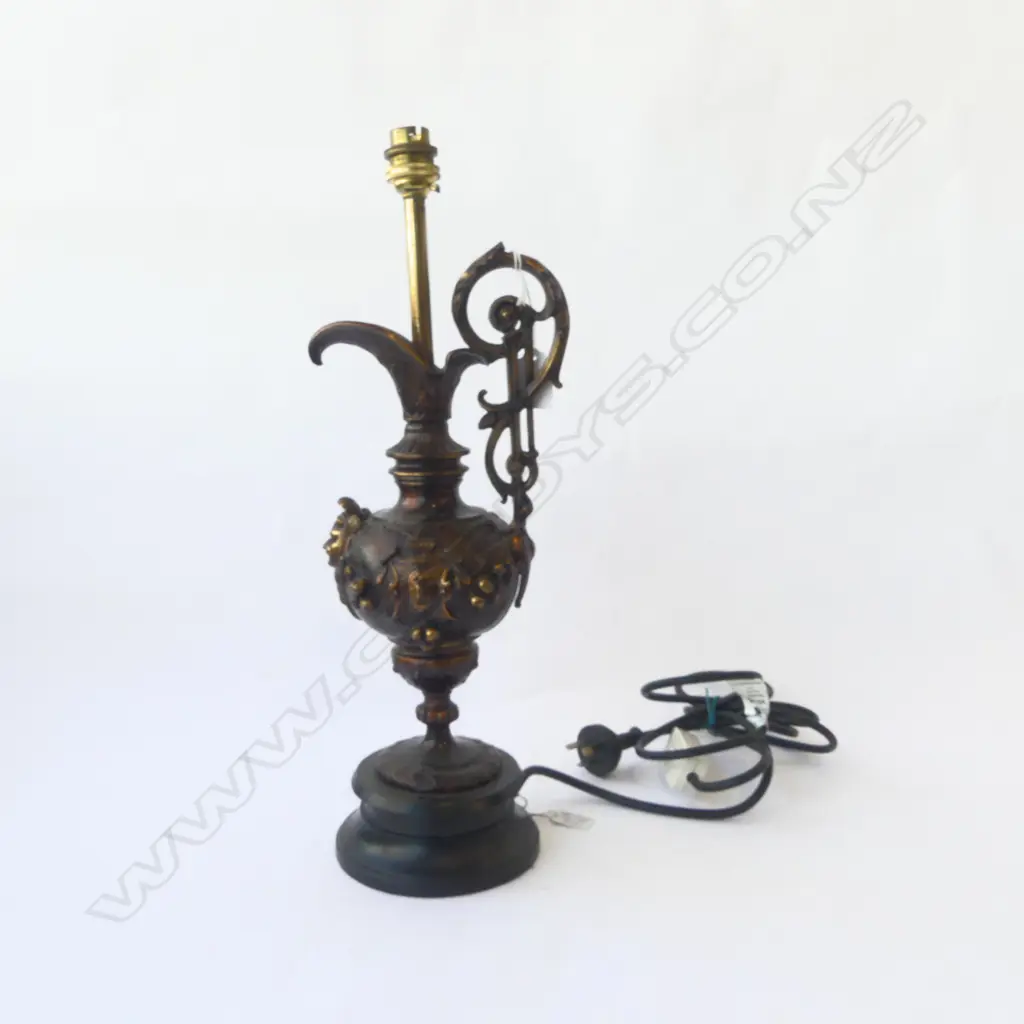 MODERN EWER SHAPED TABLE LAMP H450MM Image 1++