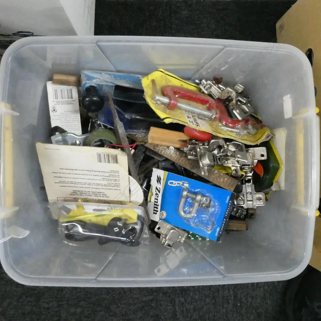 ASST. TOOLS FITTINGS etc Image 1++