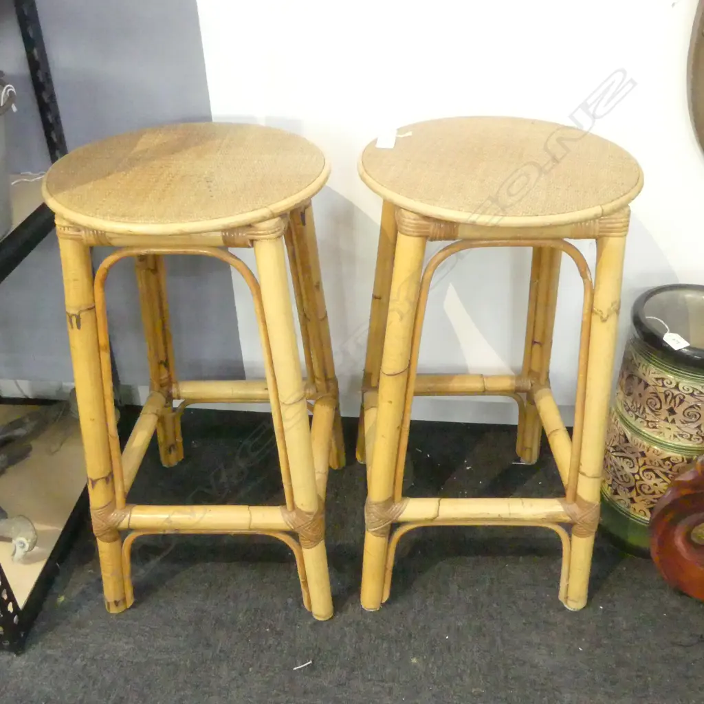 PR. CANE BAR STOOLS H.700mm Image 1++