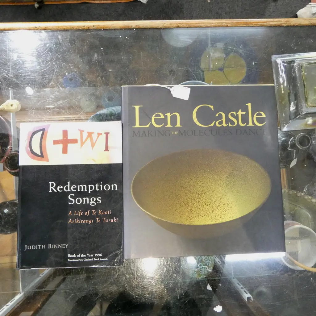 LEN CASTLE - MAKING THE MOLECULES DANCE + REDEMPTION SONGS by JUDITH BINNEY Image 1++