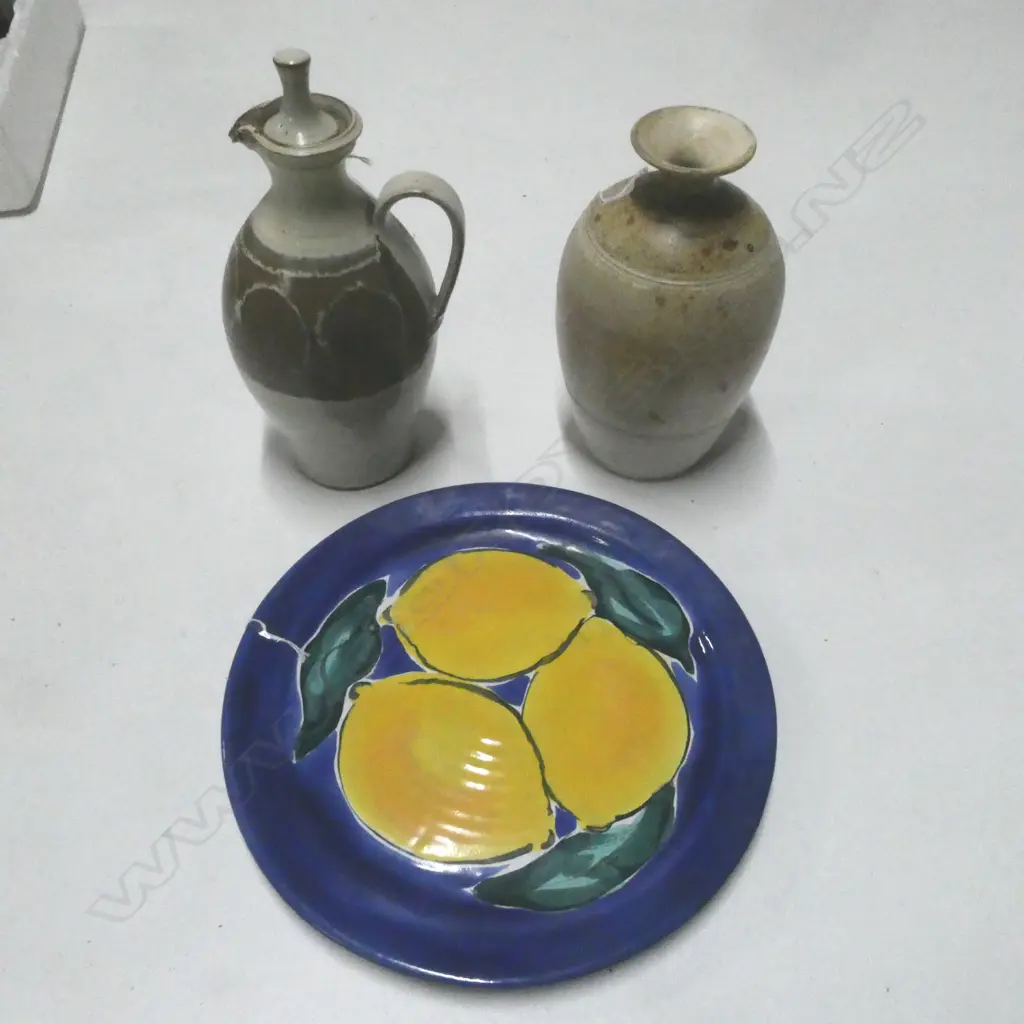 MORRIS & JAMES POTTERY PLATTER DIA370 STUDIO POTTERY FLAGON & VASE H280MM Image 1++