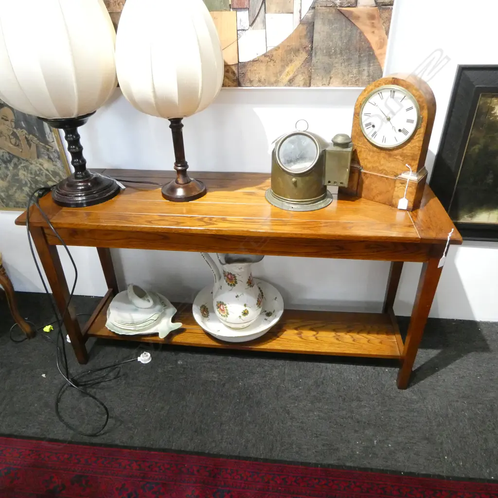 HALL TABLE 1320x480x680mm Image 1++