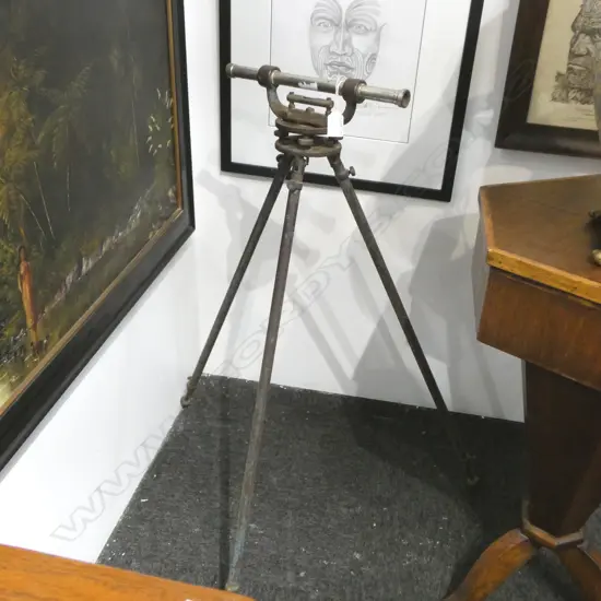 OLD THEODOLITE ON TRIPOD H.870mm
