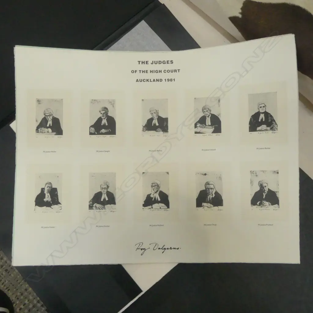 ROY DALGARNO 'THE JUDGES OF THE AUCKLAND HIGH COURT 1981' 10 ENGRAVINGS + COVER SHEET IN FOLIO 30/100 520x400mm Image 1++