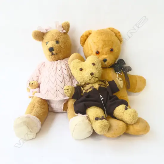 3 VINTAGE TEDDY BEARS