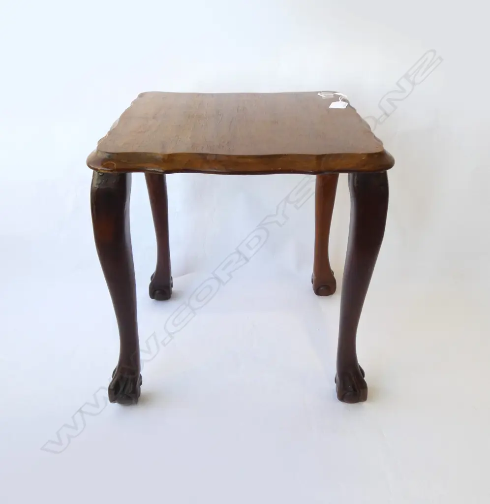 SMALL SIDE TABLE 350x350x400mm ball and claw feet Image 1++