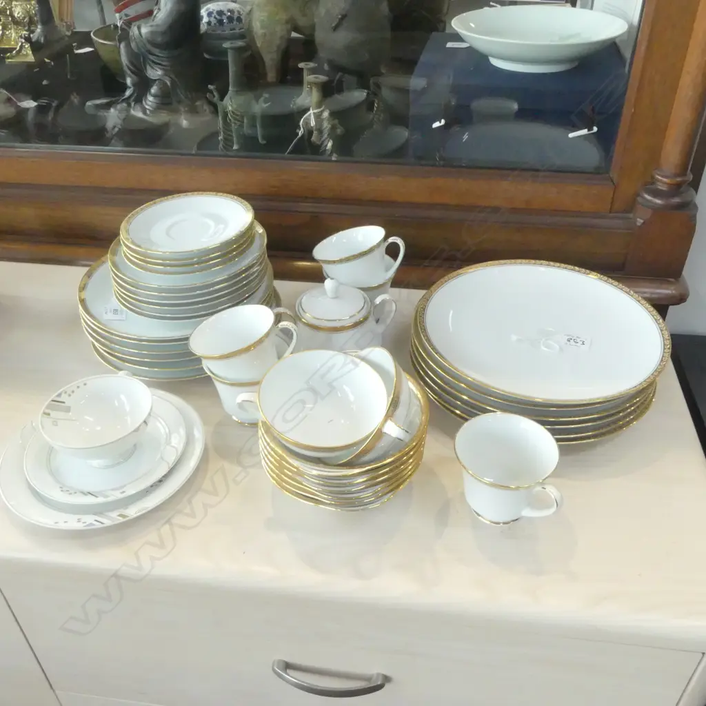 NORITAKE 'ASHLEIGH' PART DINNER SET & OTHERS Image 1++