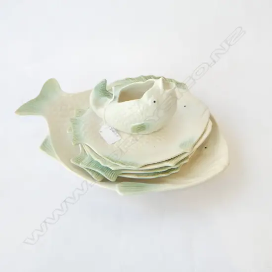 5 SHORTER & SON FISH PLATES + JUG 